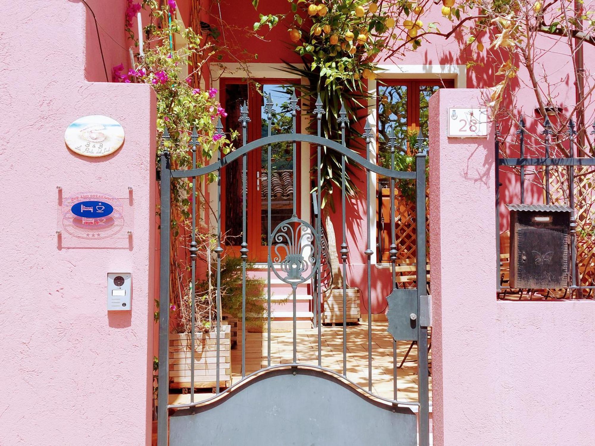 Bed and Breakfast La Perla Del Sud Teulada Exterior foto